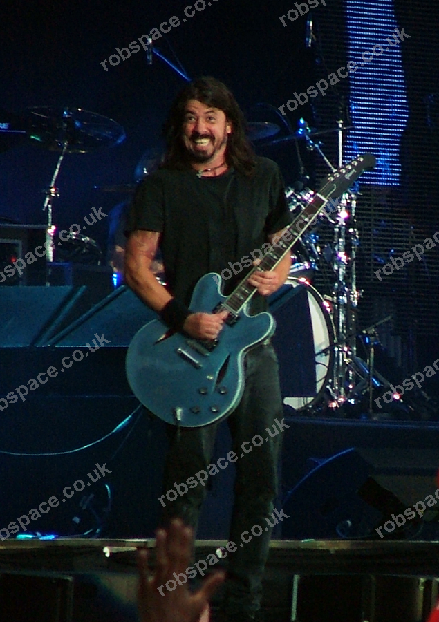 Foo Fighters 0806020526.JPG