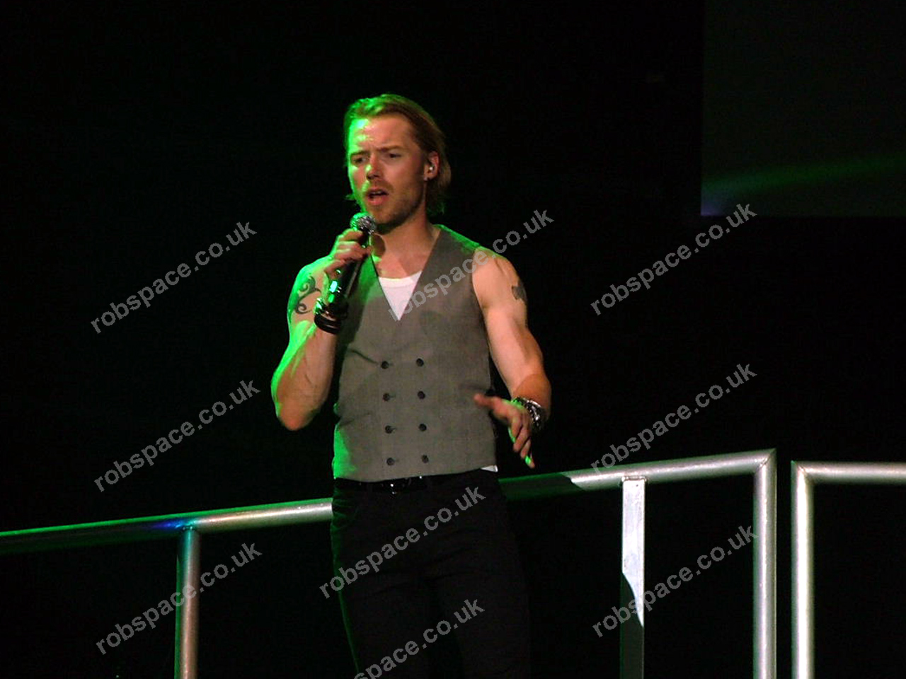 Boyzone 0806110431.JPG