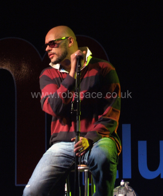 thechristians&nbsp;0811010025.jpg